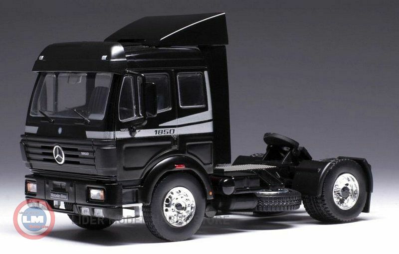 1:43 IXO 1994 Mercedes Benz SK II 1850