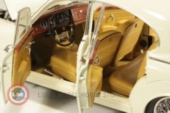 1:18 Model Icon 1962 Jaguar Mark II 3.8 RHD