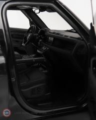 1:18 2020 Land Rover Defender
