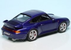 1:43 1995 Porsche 911 TURBO