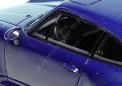 1:43 1995 Porsche 911 TURBO