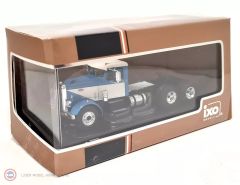 1:64 1955 Peterbilt 281