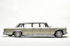 1:18 1963 Mercedes Benz S Class 600 Pullman W100 6 Doors Limousine with Sunroof