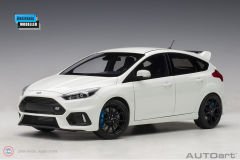 1:18 2016 Ford Focus RS Beyaz