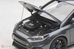 1:18 2016 Ford Focus RS Gümüş