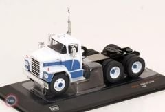 1:43 IXO 1960 Dodge LCF CT 9000