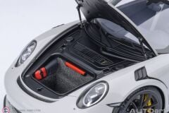 1:18 Autoart 2017 Porsche 911 (991.2) GT3 RS (Crayon)