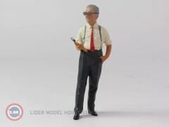 1:18 KK Scale Figur Enzo Ferrari with clipboard