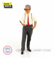 1:18 KK Scale Figur Enzo Ferrari with clipboard