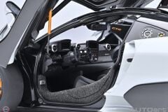 1:18 Autoart 2019 Mclaren SENNA GTR - SILICA WHITE