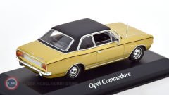 1:43 Maxichamps 1970 Opel COMMODORE A