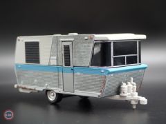 1:64 1961 Holiday House
