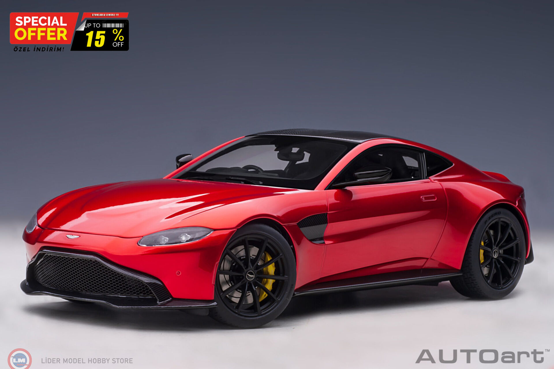 1:18 Autoart 2019 Aston Martin Vantage - Hyper Red