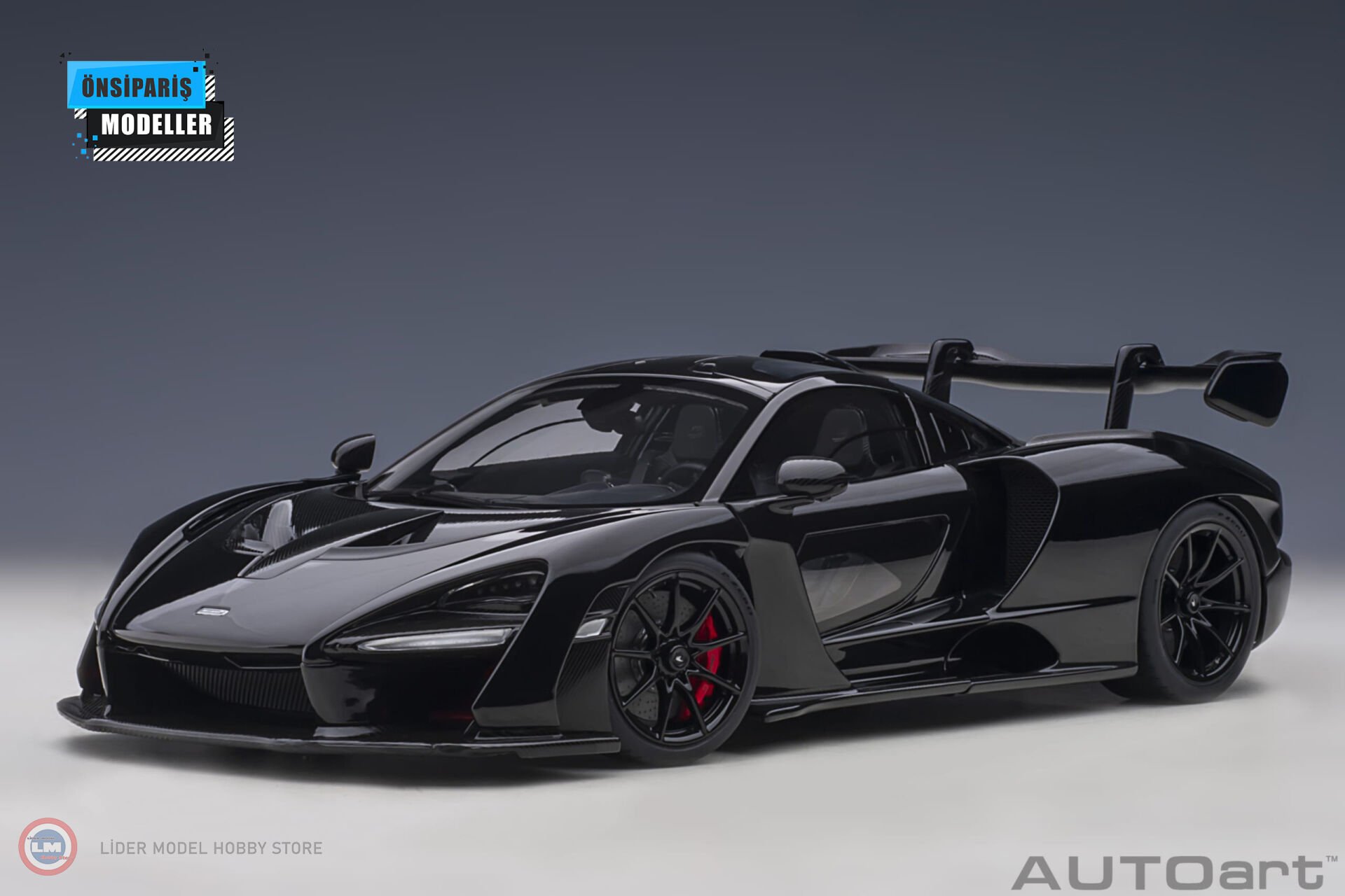 1:18 McLaren Senna 2018 Siyah