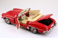1:18 1957 Mercedes Benz SL Class 190 SL Spider