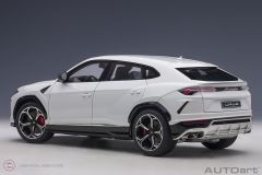 1:18 2018 Lamborghini Urus (Bianco Icaris)