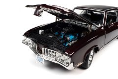 1:18 1970 Oldsmobile Cutlass SX