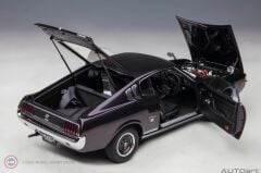 1:18 1973 Toyota Celica Liftback 2000GT (RA25)