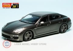 1:43 2013 Porsche PANAMERA TURBO S