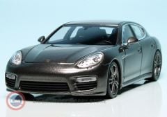 1:43 2013 Porsche PANAMERA TURBO S