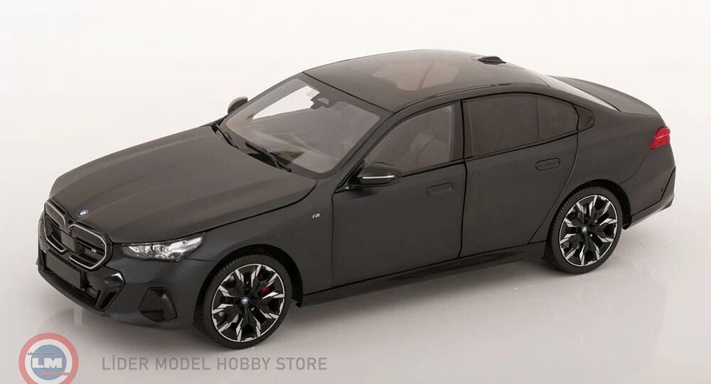 1:18 Minichamps 2023 BMW 5-SERIES i5 (G60)