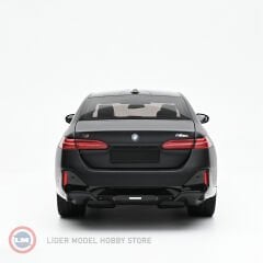 1:18 Minichamps 2023 BMW 5-SERIES i5 (G60)