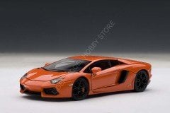 1:43 Lamborghini Aventador LP700-4