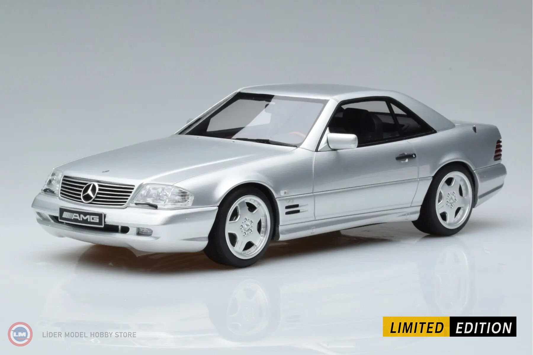 1:18 1995 Mercedes Benz SL73 AMG R129