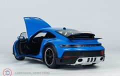 1:18 Minichamps 2022 Porsche 911 (992) Dakar Coupe