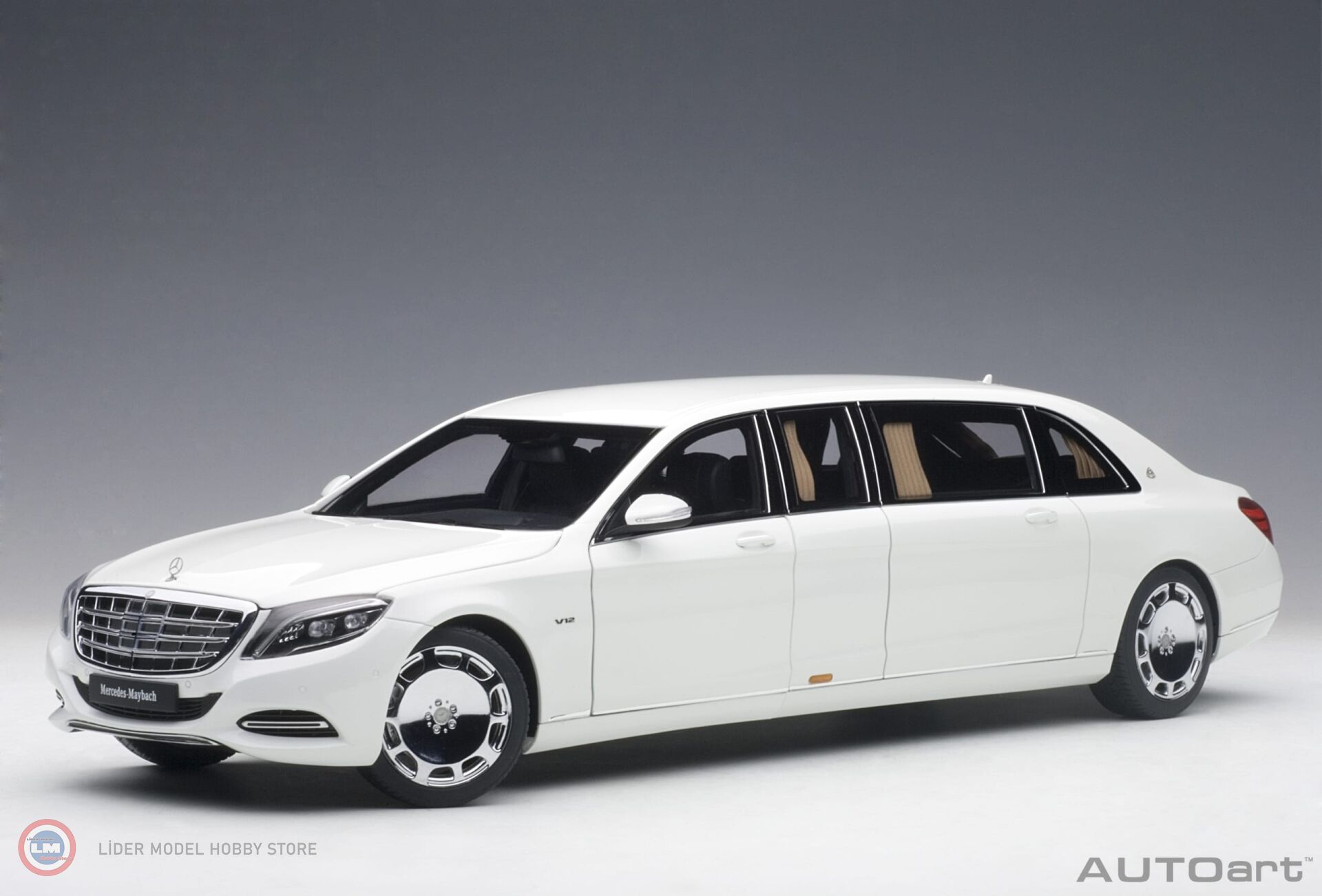 1:18 2016 Mercedes Benz S Class S600 Maybach