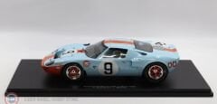 1:18 Spark Ford GT 40 #9 Winner 24H Le Mans 1968