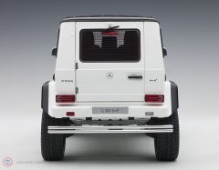 1:18 Mercedes Benz G500 4×4² Beyaz