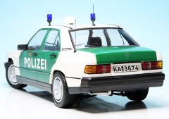 1:18 1982 Mercedes-Benz 190E W201 Polizei