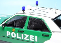 1:18 1982 Mercedes-Benz 190E W201 Polizei