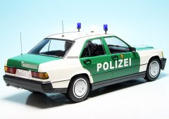 1:18 1982 Mercedes-Benz 190E W201 Polizei