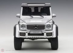 1:18 Mercedes Benz G500 4×4² Gri