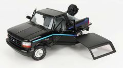 1:18 1992 Ford Bronco Nite Edition