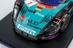 1:18 Spark Maserati MC12 GT1 #1 Winner 24H 2006