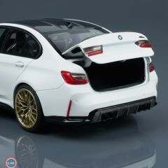 1:18 Minichamps 2023 BMW M3 CS G80 Frozen Solid White