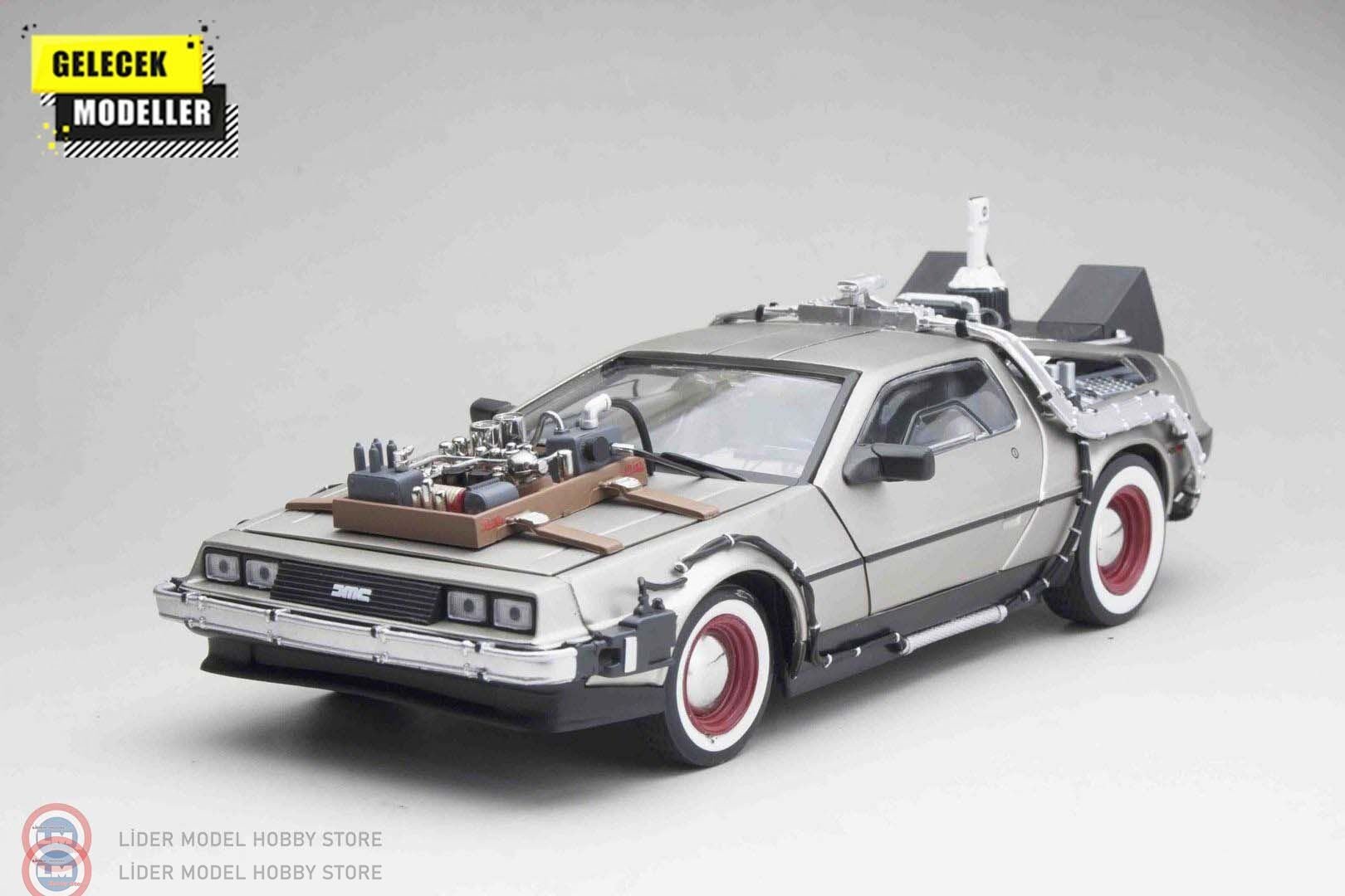 1:18 SunStar 1987 DeLorean Back to the Future III