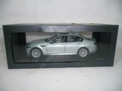 1:18 2011 Bmw M5 F10 v8 ﻿Biturbo Limousine
