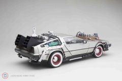 1:18 1987 DeLorean Back to the Future III