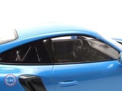 1:18 2018 Porsche 911 GT2 RS (991.2)