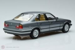 1:18 Minichamps BMW 535i E34 1988 Grey