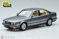 1:18 Minichamps 1988 BMW 535i (E34)