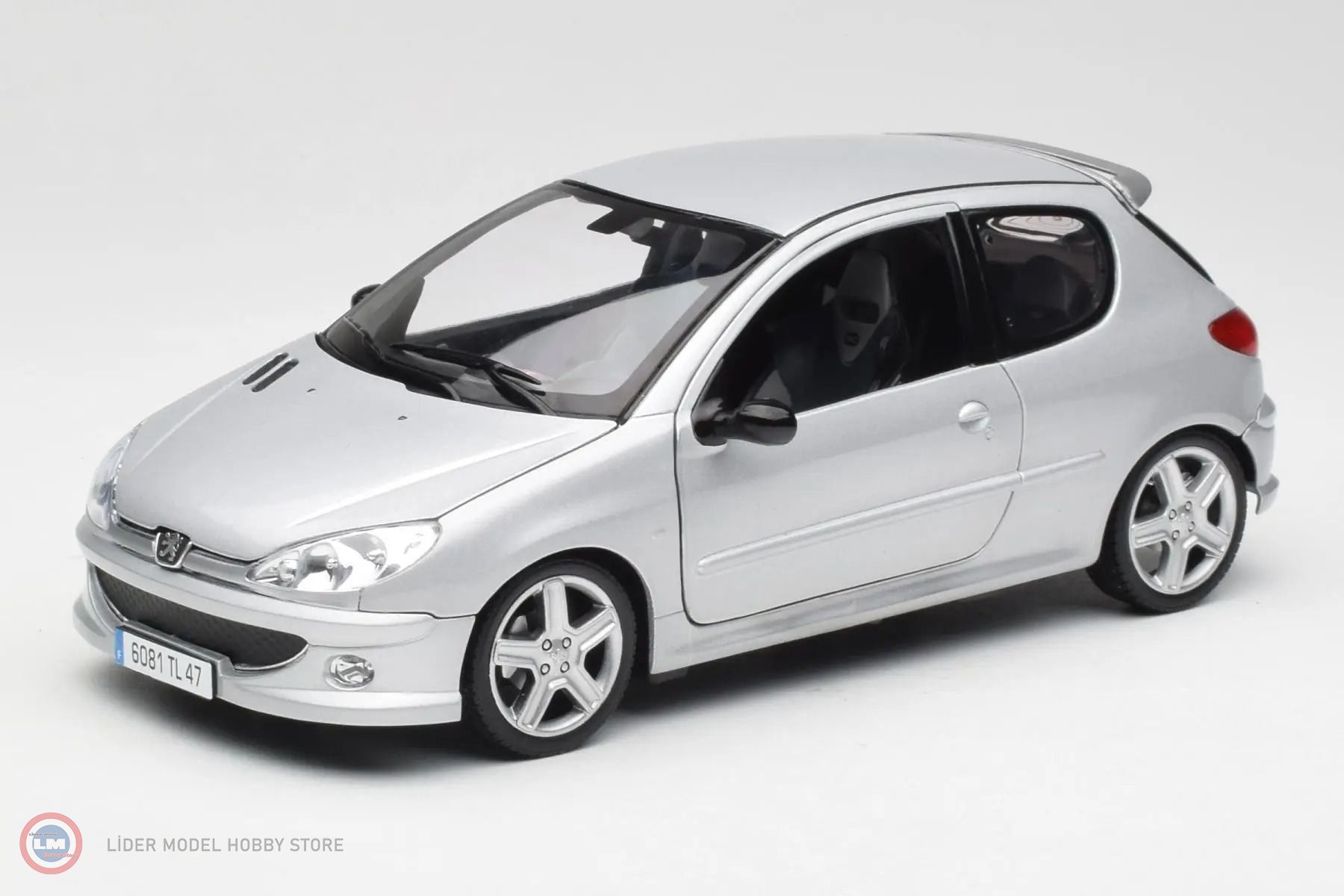 1:18 Norev 2003 Peugeot 206 RC Aluminium Silver