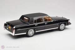 1:18 1982 Cadillac Fleetwood Brougham