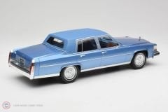 1:18 1982 Cadillac Fleetwood Brougham