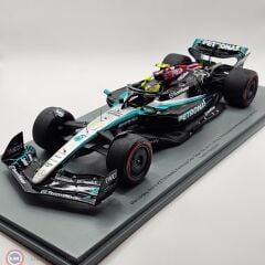 1:18 Spark 2024 Mercedes Benz GP - F1 W15 EQ Performance Team Amg Petronas #44