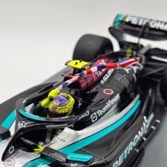 1:18 Spark 2024 Mercedes Benz GP - F1 W15 EQ Performance Team Amg Petronas #44